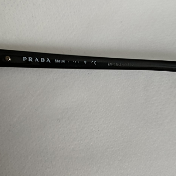 Prada glasses - Picture 6 of 8